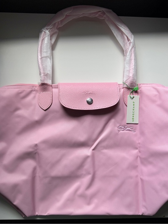 Longchamp Handbags - Longchamp Pink Le Pliage Tote Medium